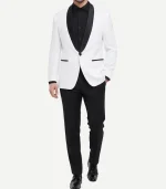 A sharp Edgar Mens Black Shawl Lapel Off White Tuxedo featuring a smooth contrast collar and a tailored fit.