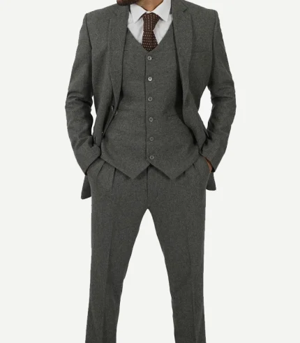 A Three-Piece Two-Button Gray Gangster Suit with a matching vest and trousers for a bold, vintage-inspired look.