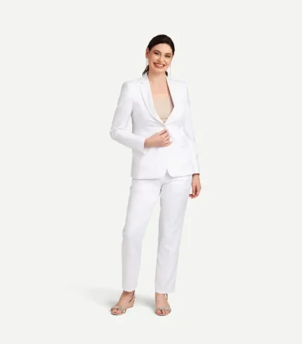 A close-up shot of the torso on the women's pearl white stretch suit, detailing the sharp notch lapel, the secure single-button closure, and the fine texture of the stretch fabric.